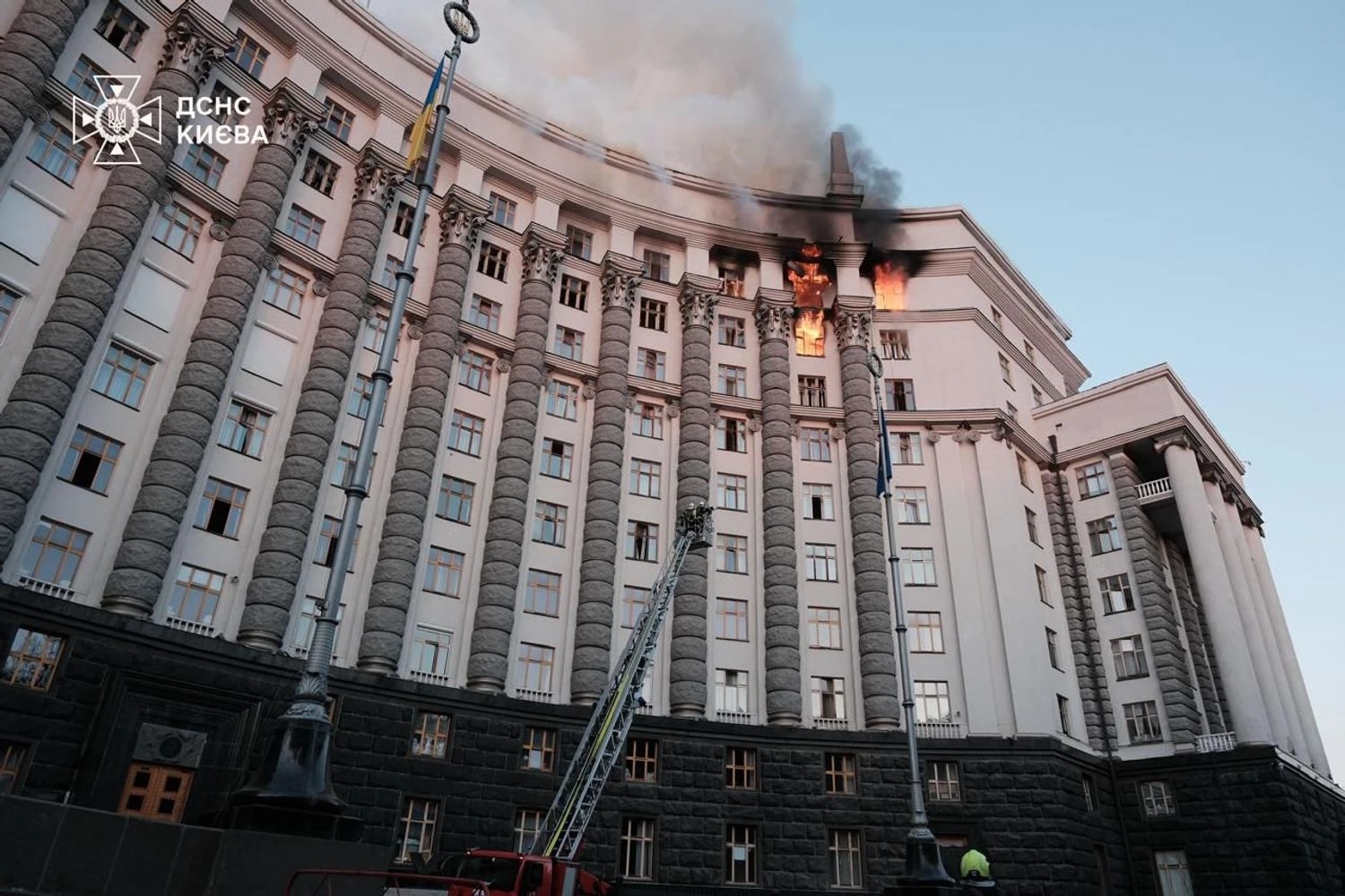 Удар по будівлі Кабміну 7 вересня: росіяни використали не “Шахед”, а “Іскандер”