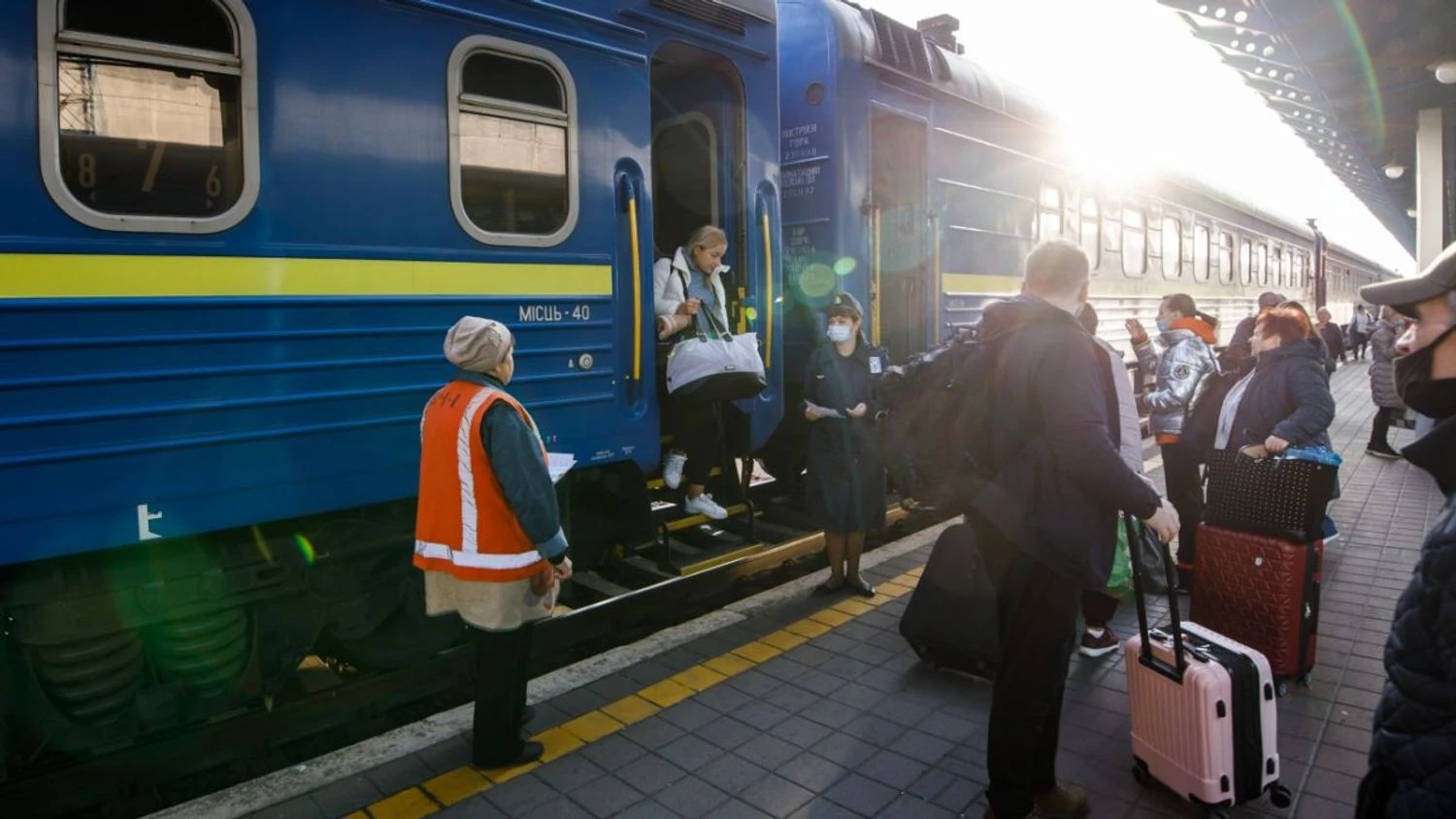 Укрзалізниця попередила про затримку рейсів через пошкодження ворожими обстрілами інфраструктури: подробиці