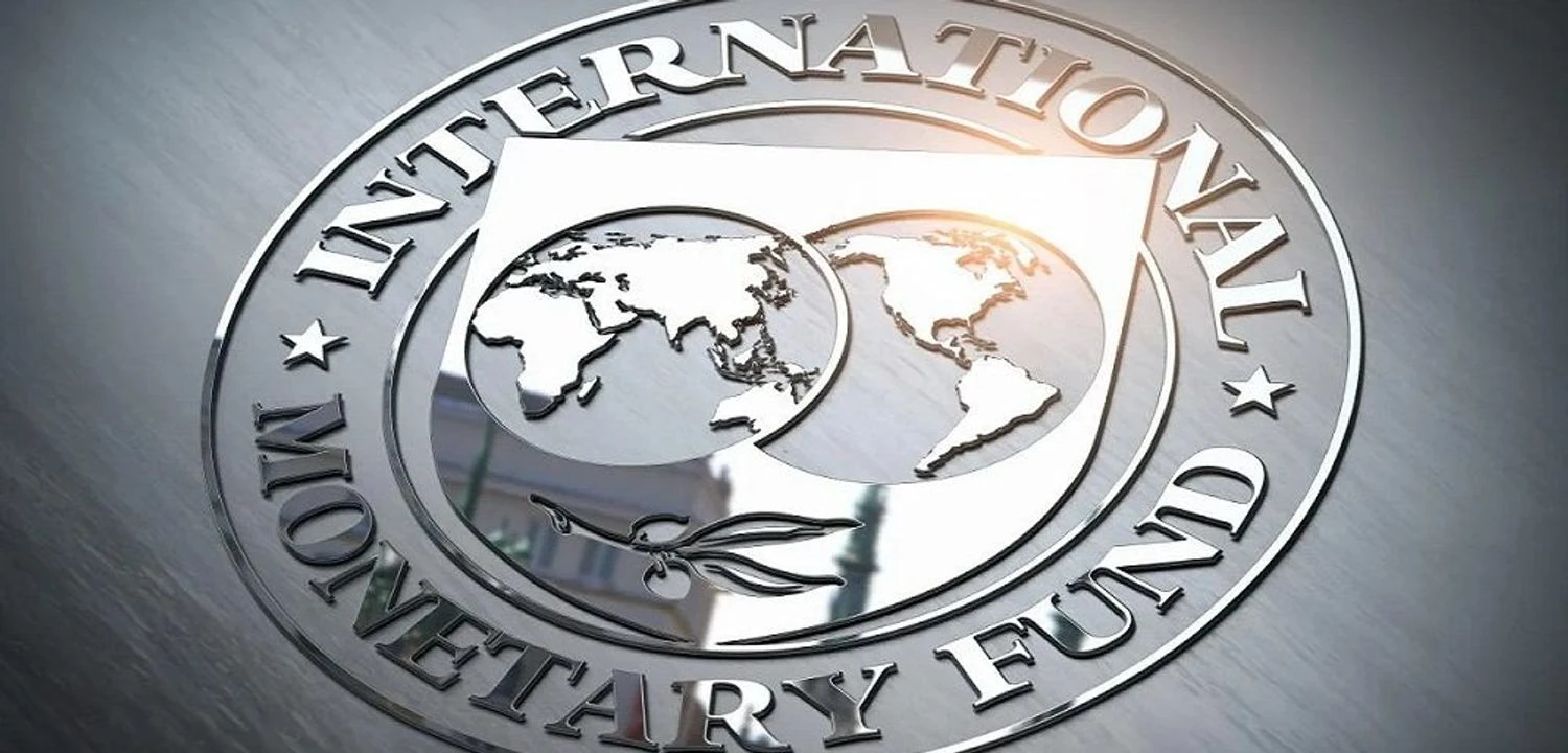 МВФ переконав Україну збільшити прогноз щодо додаткового фінансування до $65 млрд - Bloomberg