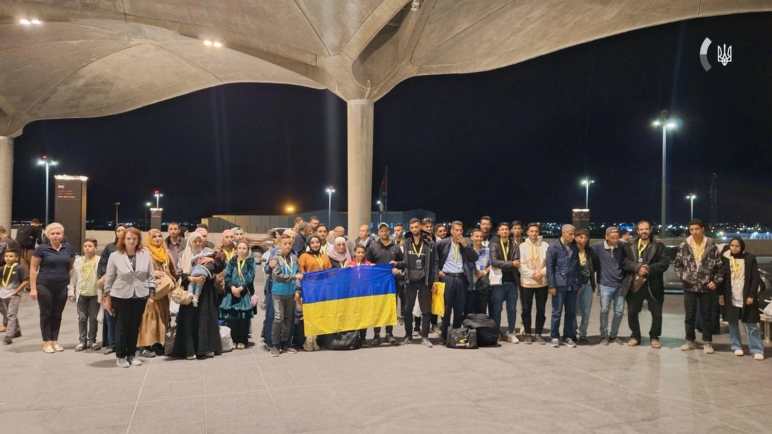Україна евакуювала 48 громадян України з Гази - Сибіга