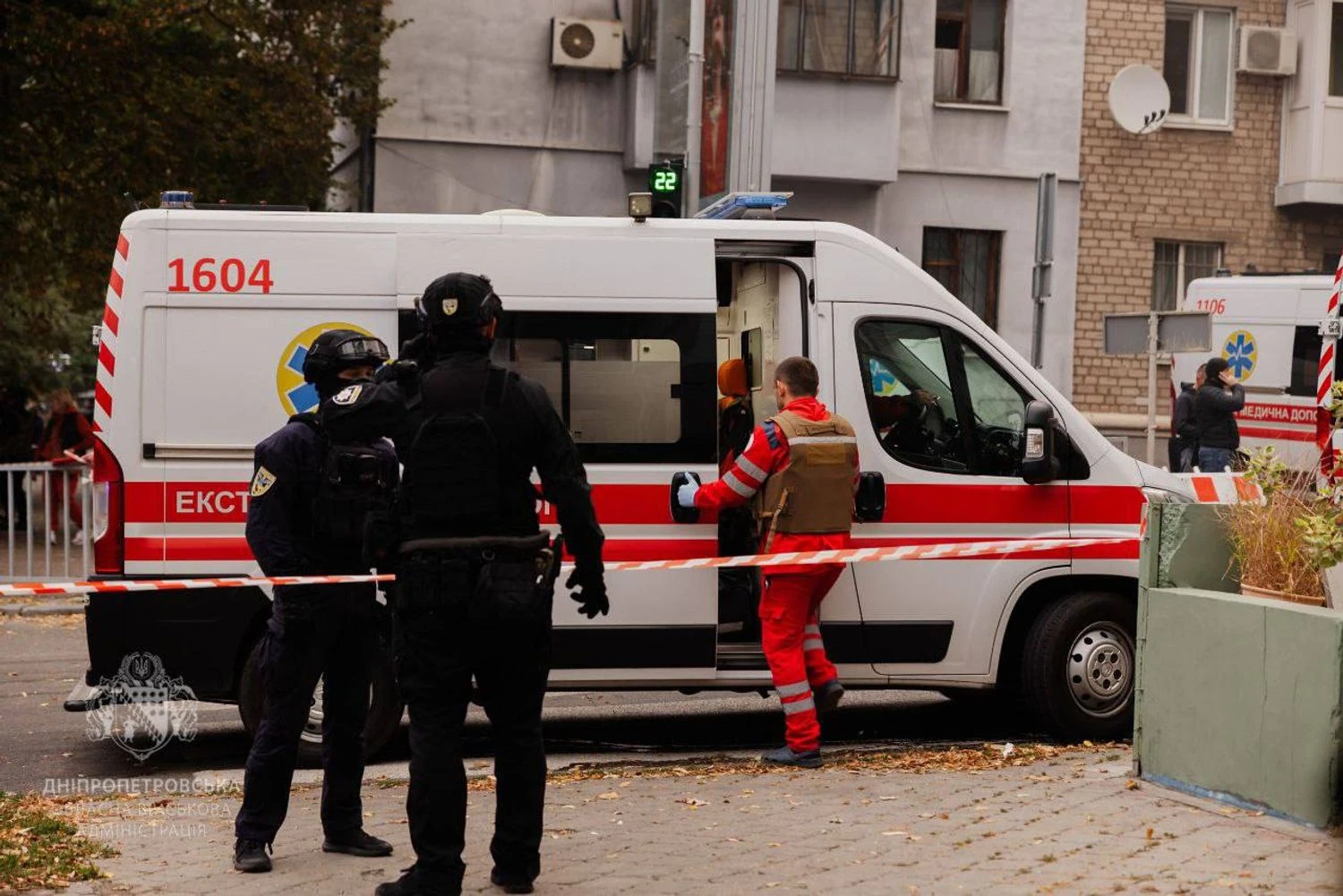 Атака ворожих дронів: кількість постраждалих у Дніпрі зросла до 28, серед них двоє дітей