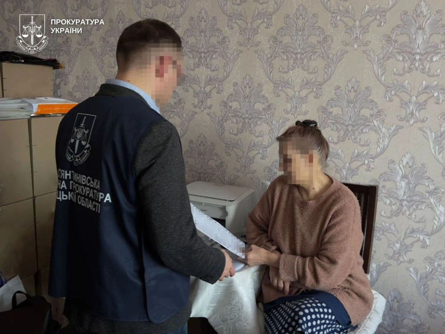 Жінка 18 років приховувала тіло доньки у квартирі: у прокуратурі розкрили деталі