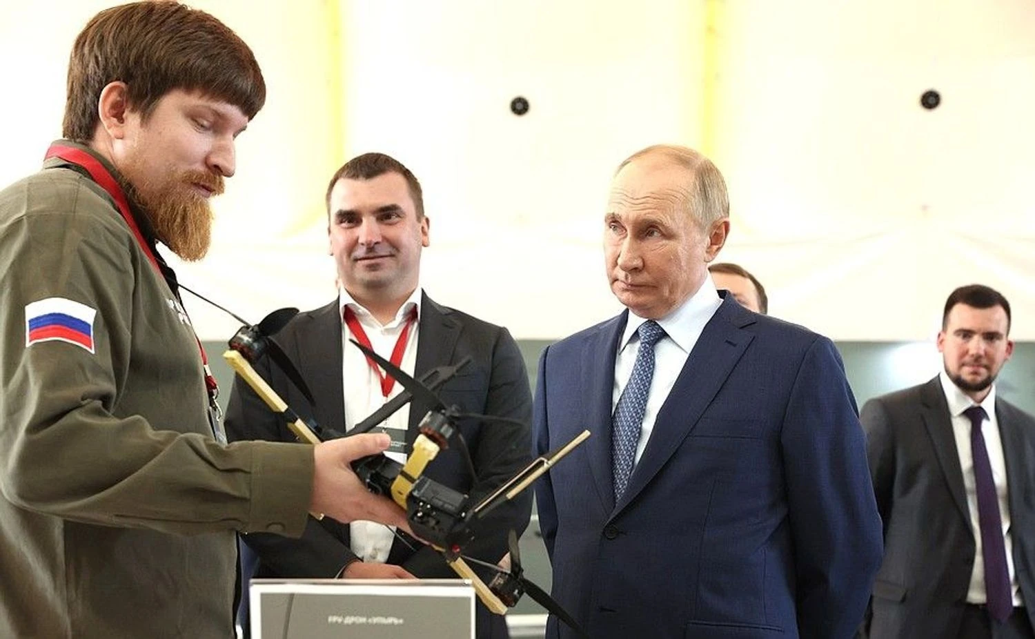 рф до кінця року планує виготовити 120 тисяч КАБів і 70 тисяч далекобійних дронів – ГУР