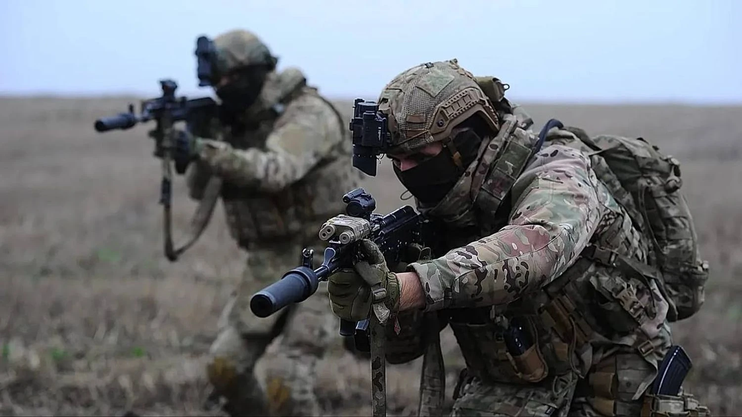 Понад 250 атак за добу: ЗСУ стримують найпотужніші штурми росіян під Покровськом (карти)