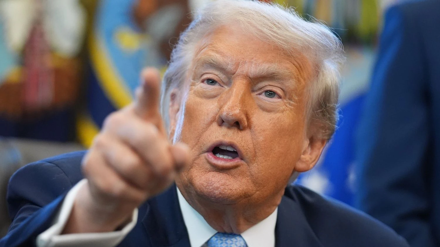 Україні доведеться відмовитися від частини територій – Трамп