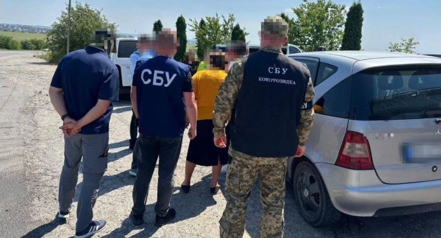 Здавали позиції ППО ворогу: на Хмельниччини ексдепутатка та її діти отримали 15 років за держзраду