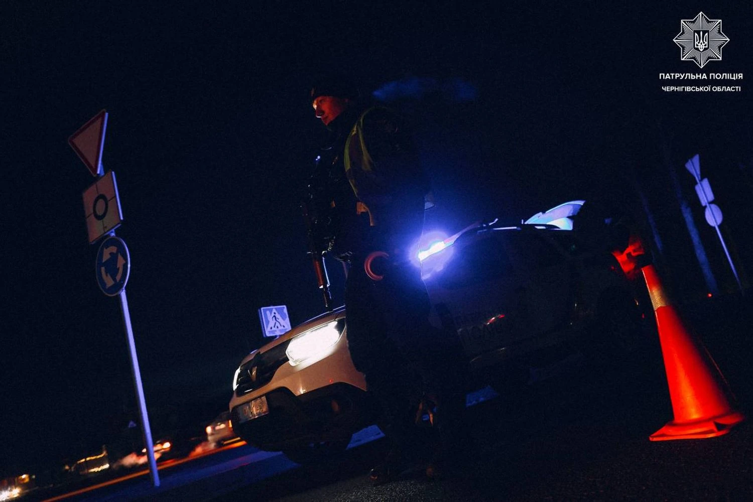 У Чернігові поліція посилює заходи безпеки через знеструмлення