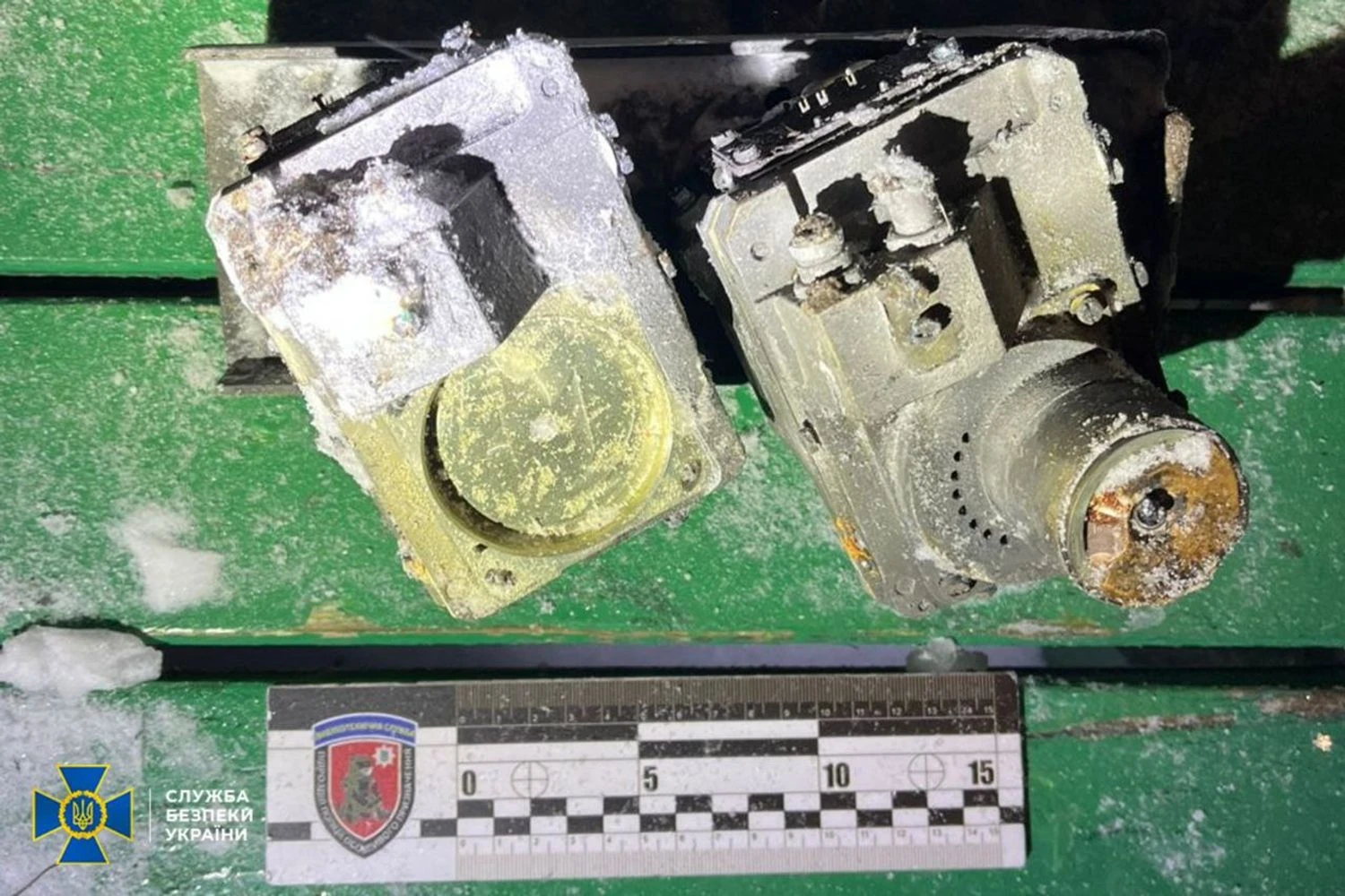У СБУ показали уламки “Орєшніка”, яким рф атакувала Львівщину