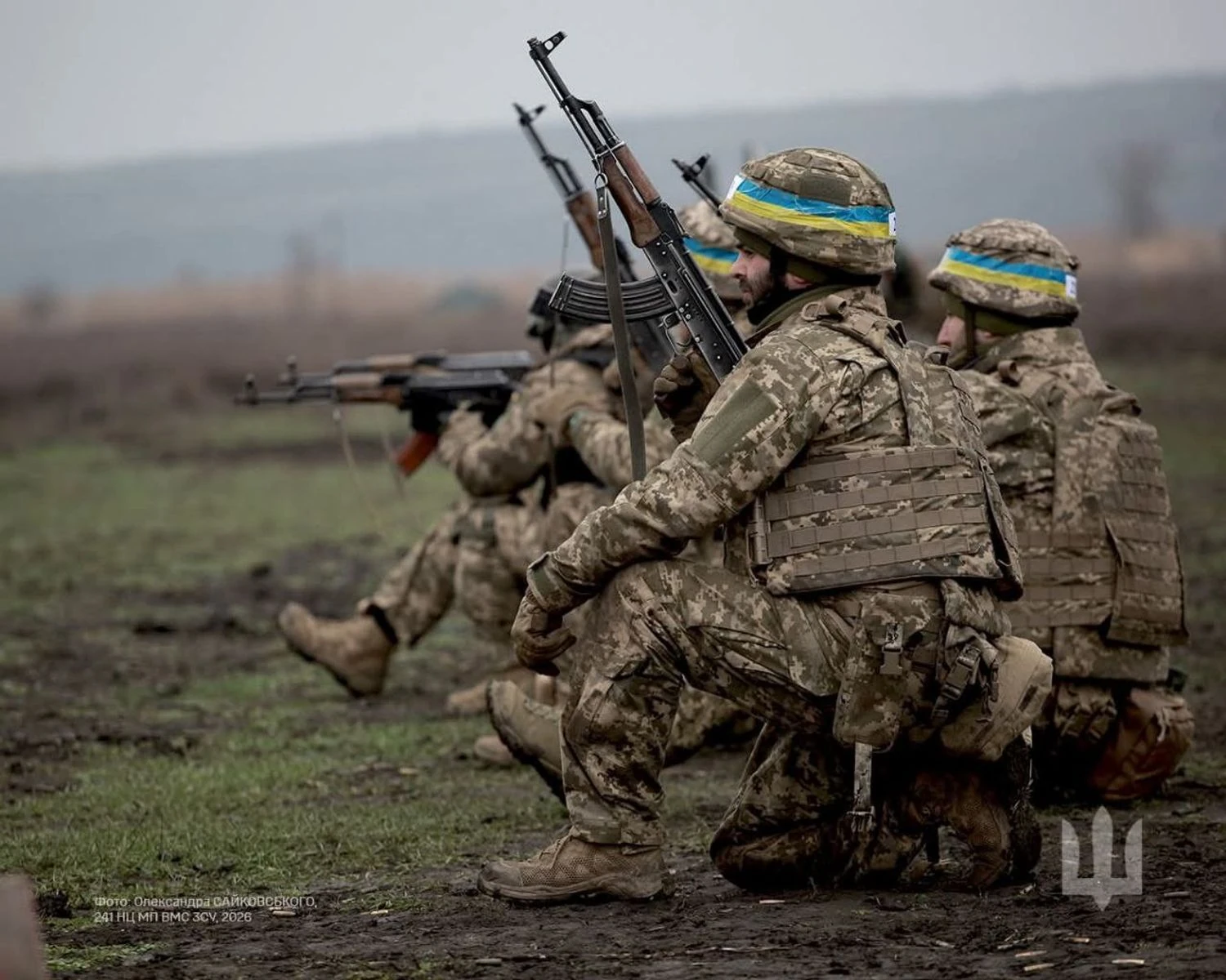 На фронті зафіксовано 97 бойових зіткнень, ворог активно атакує на чотирьох напрямках