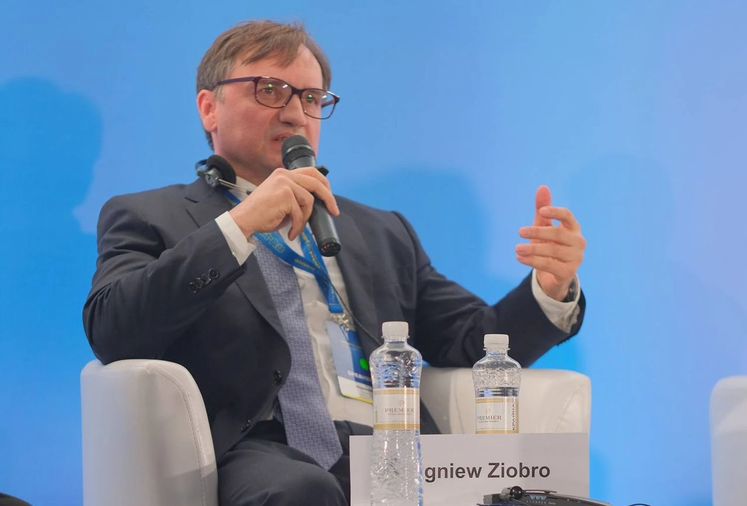 Колишній міністр юстиції Польщі Збігнєв Зьобро отримав притулок в Угорщині: у чому його звинувачують вдома