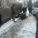 Захист за 2 тис. доларів: у Вінниці викрили схему силового “відбиття” чоловіків від мобілізації