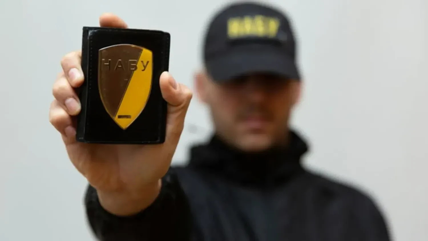 У НАБУ заявили про​​ спробу встановлення “прослушки” вдома у керівника підрозділу детективів