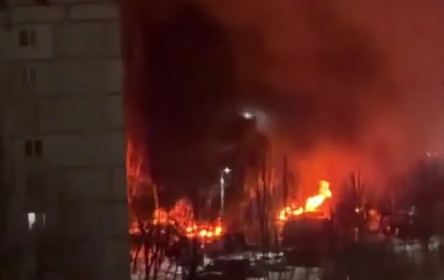 Внаслідок атаки на російський волгоград пошкоджено об