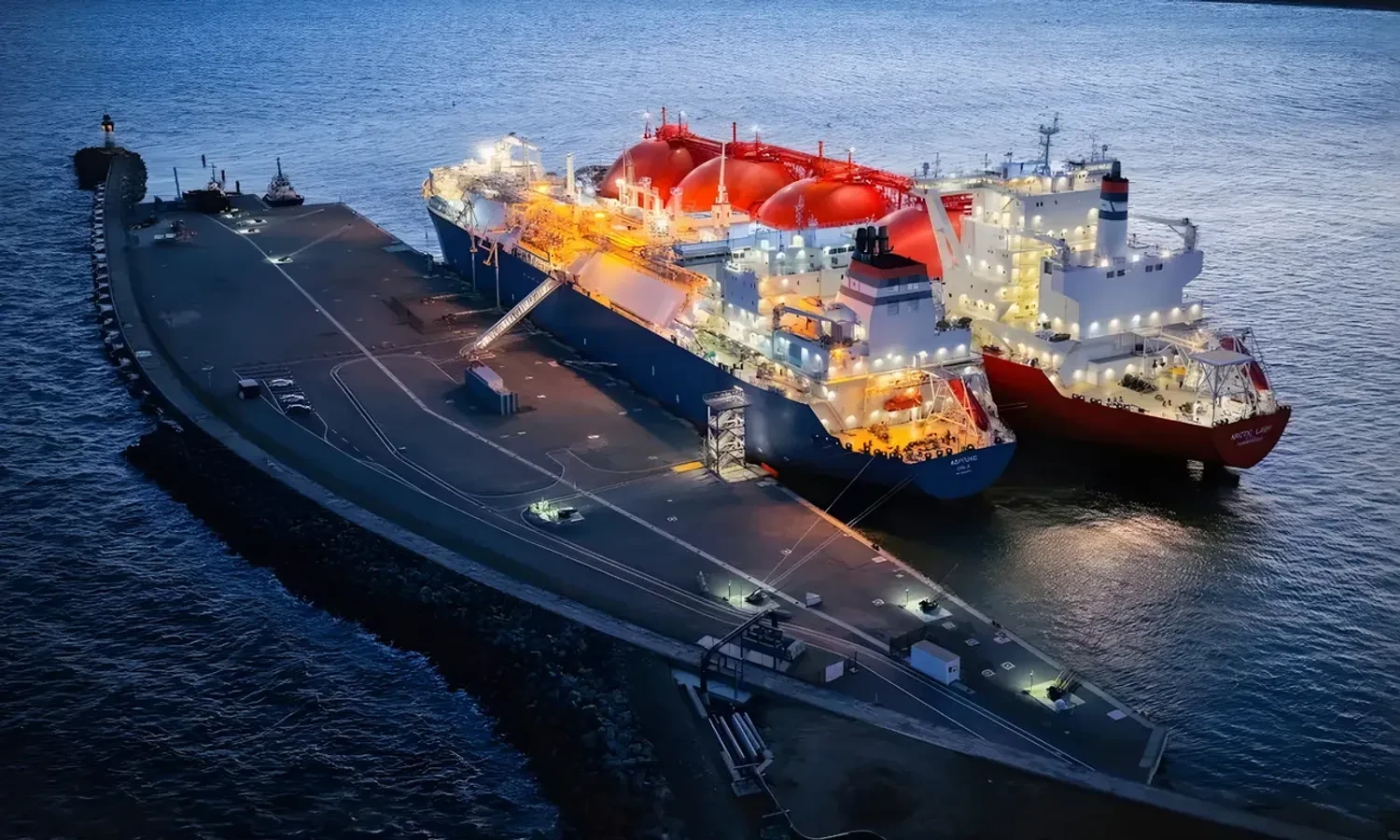 Нафтогаз вперше імпортує LNG через Німеччину