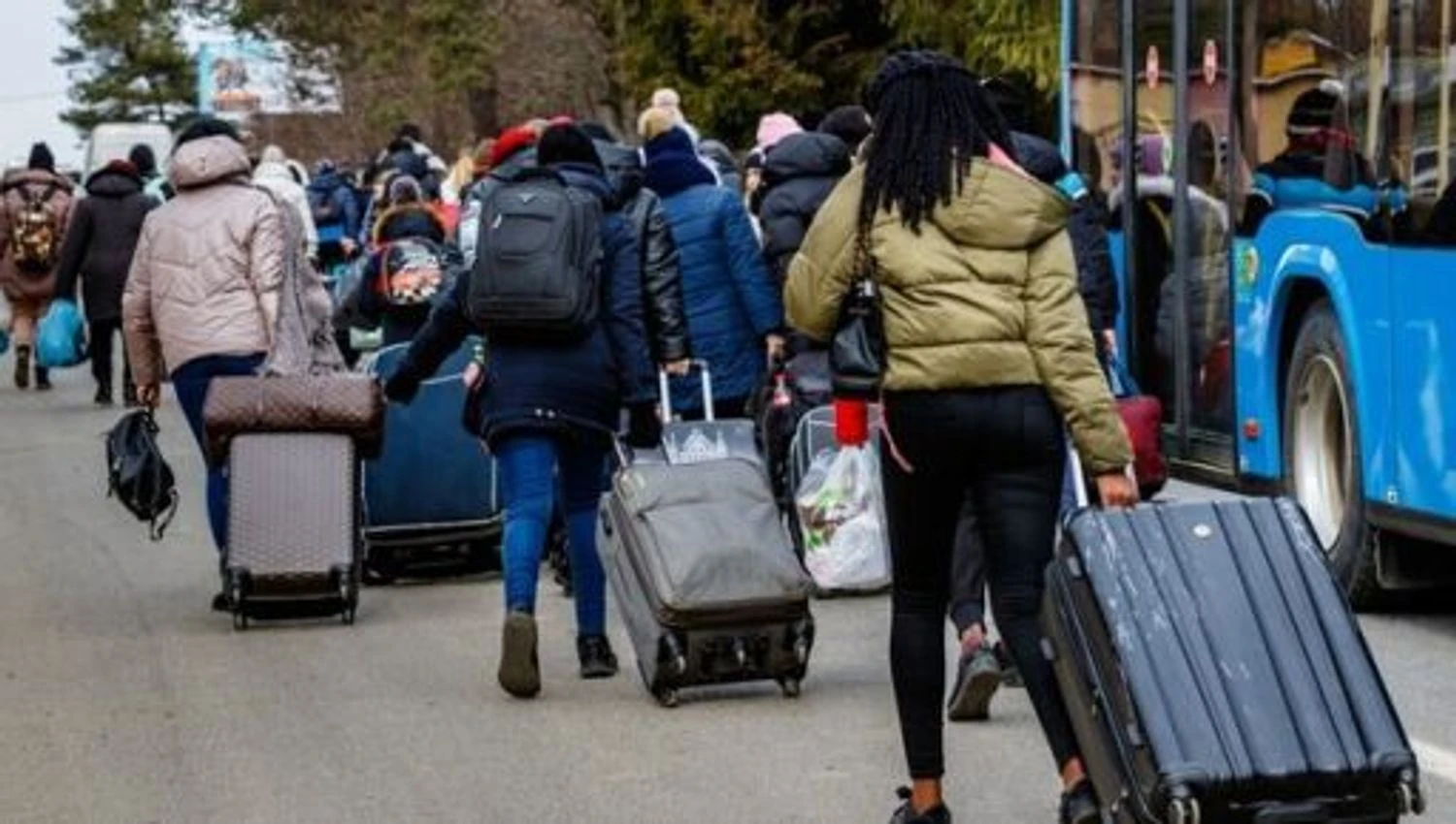 Зеленський підписав законопроєкт, що регулює питання обов’язкової евакуації