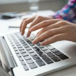 У США Meta і YouTube визнали винними у справі про залежність від соцмереж - активісти привітали рішення