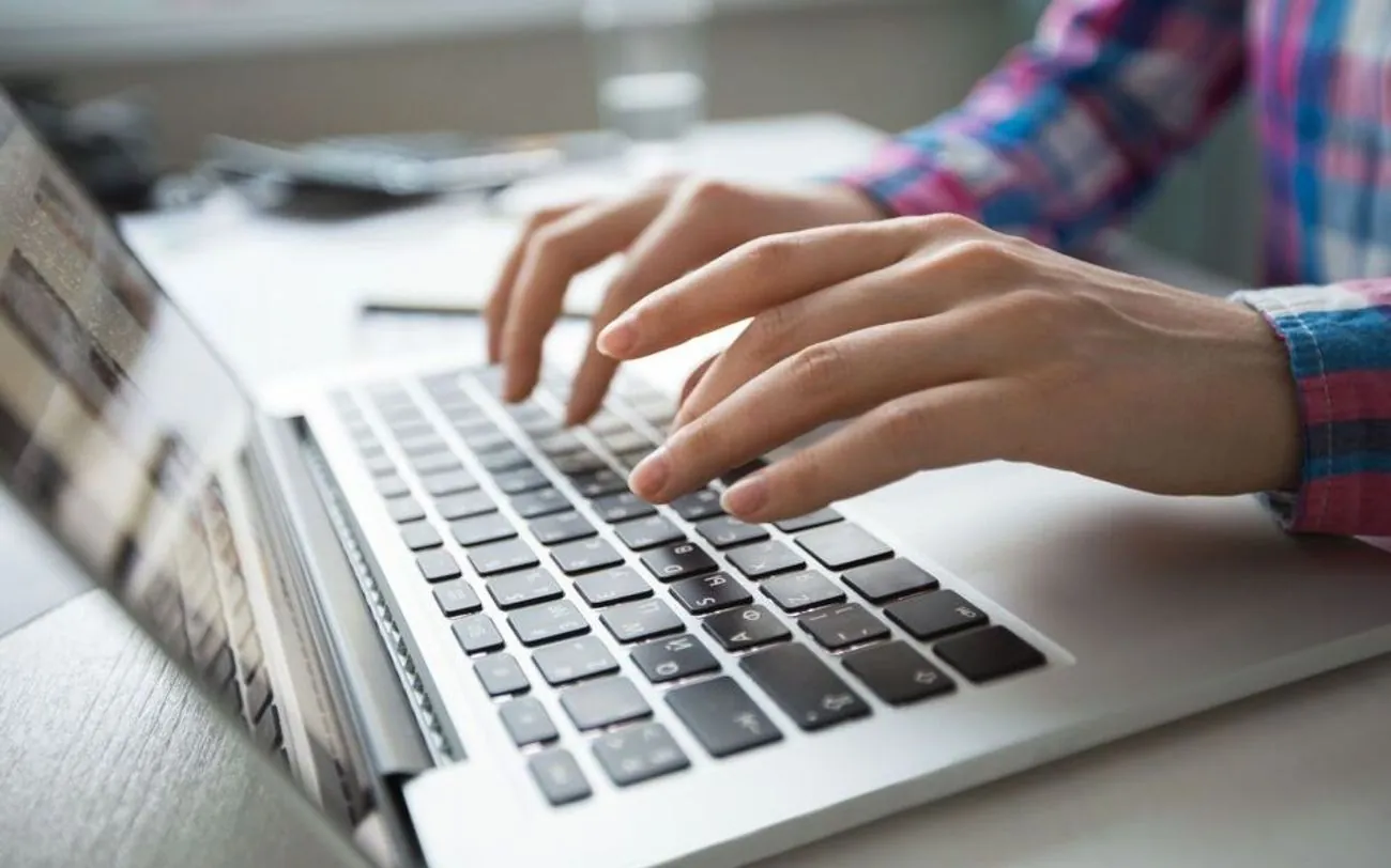 У США Meta і YouTube визнали винними у справі про залежність від соцмереж - активісти привітали рішення