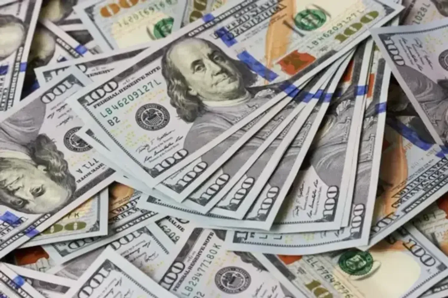 США розморозять 6 млрд доларів іранських активів у Катарі – ЗМІ