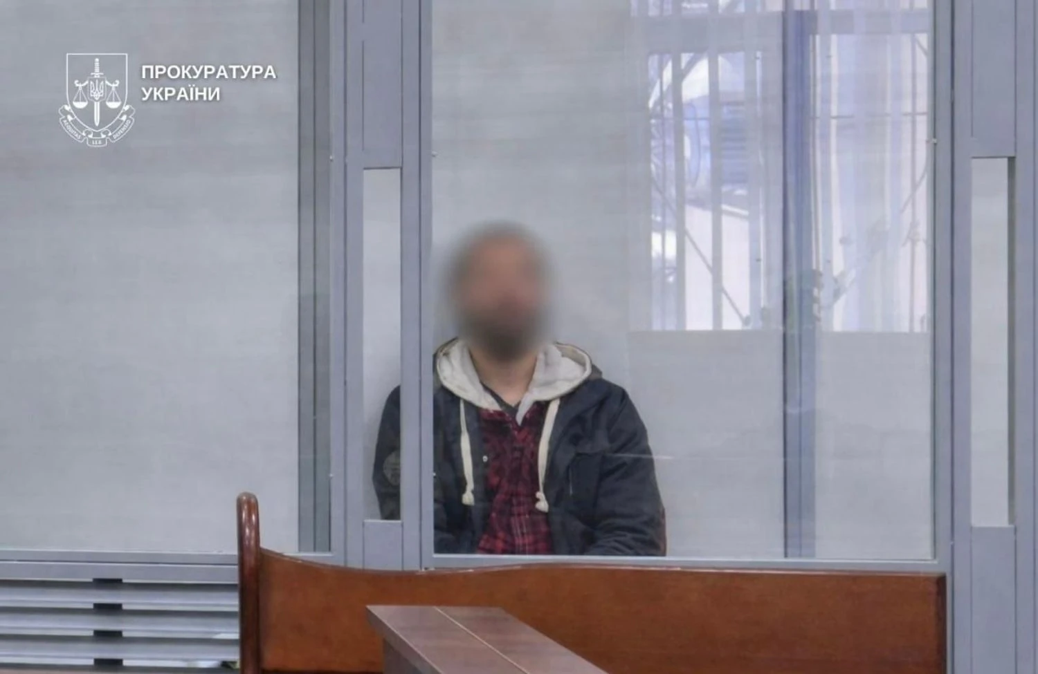 У суді просив знову