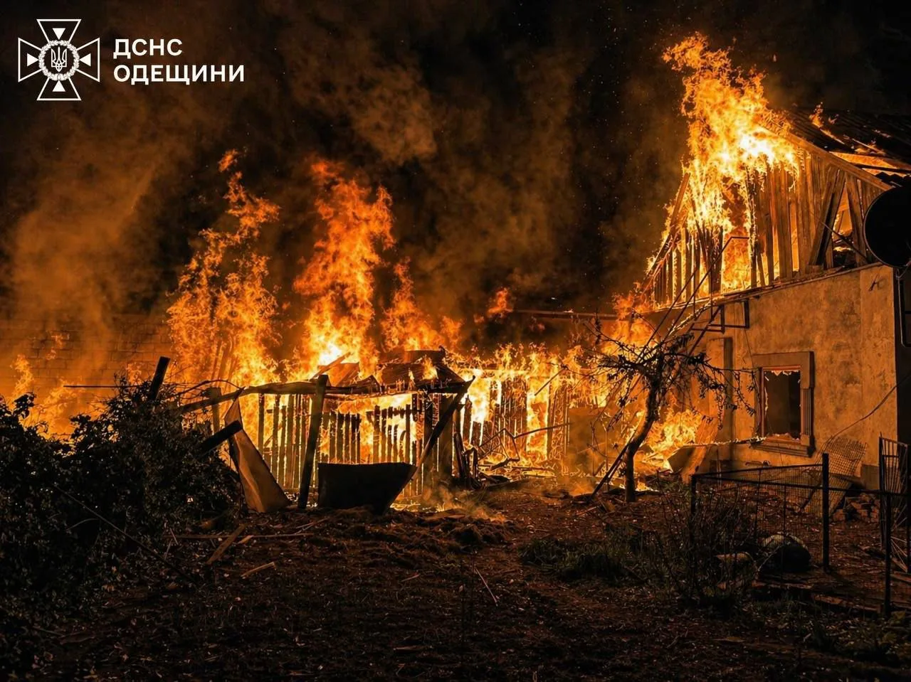 Російські дрони пошкодили лікарню на Одещині, є поранені
