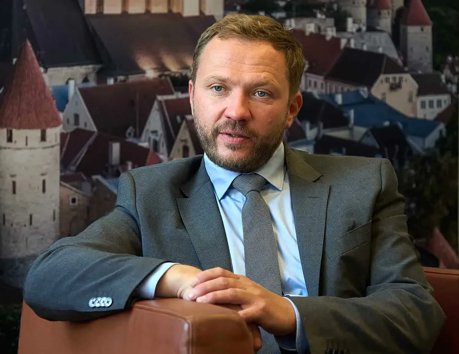 Не час для розмов чи переговорів: глава МЗС Естонії наголошує, що на рф треба тиснути санкціями
