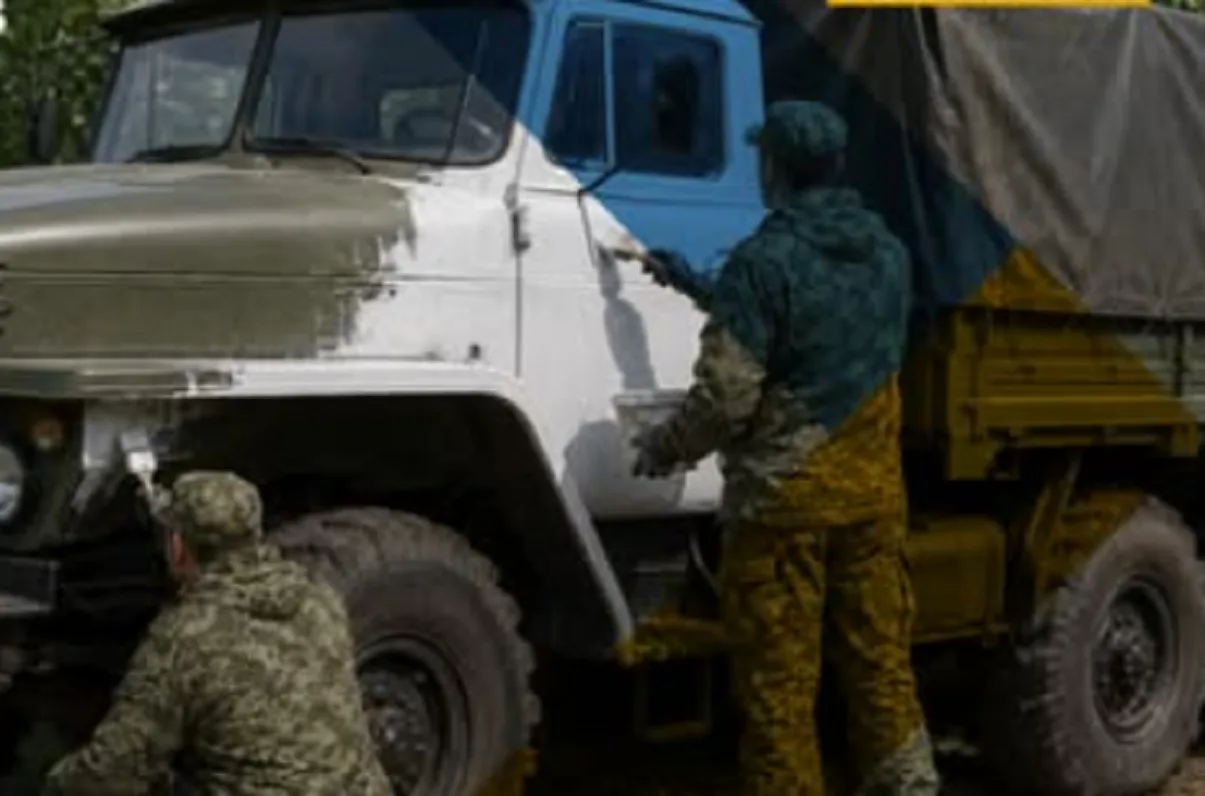 Цивільний щит: росіяни маскують військову техніку під молоковози та водовози - ЦНСОкупанти маскують військову техніку під цивільну та перевозять пальне у молоковозах. Військові маршрути тепер прокладають серед
цивільного транспорту.Суспільство • 13 червня, 02:34 • 20583 перегляди