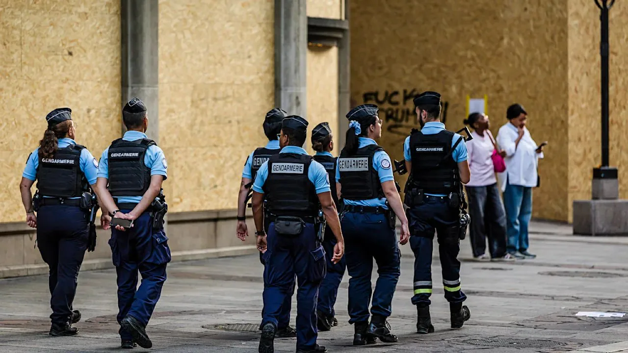 У Женеву стягнули 16 тисяч поліцейських і військових через масштабний мітинг проти саміту G7