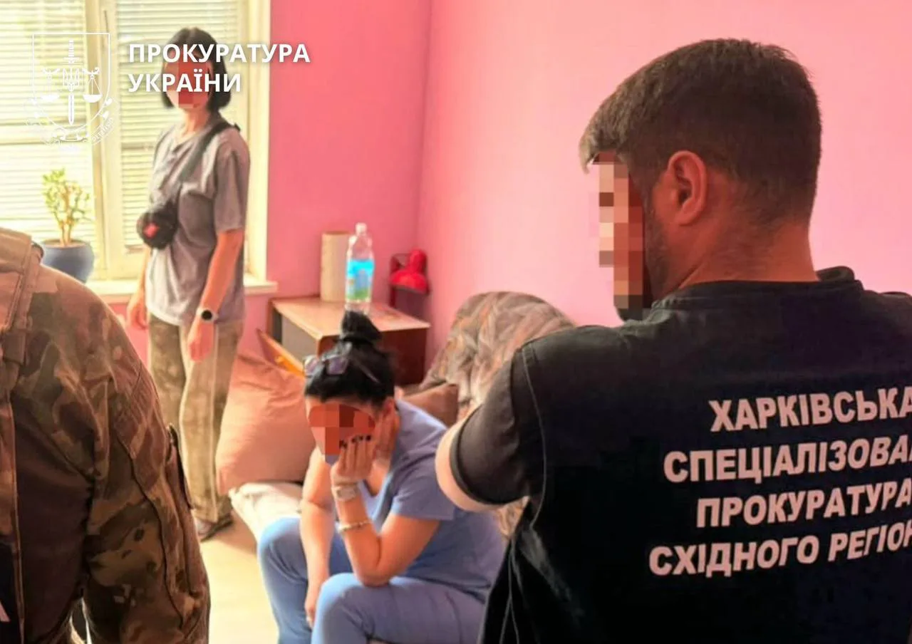 У Харкові лікарку ВЛК підозрюють в організації схеми з фіктивною вагітністю для звільнення військової зі служби