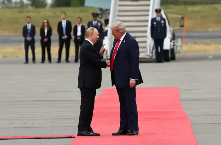 росія звинуватила США у зриві домовленостей на Алясці – Reuters